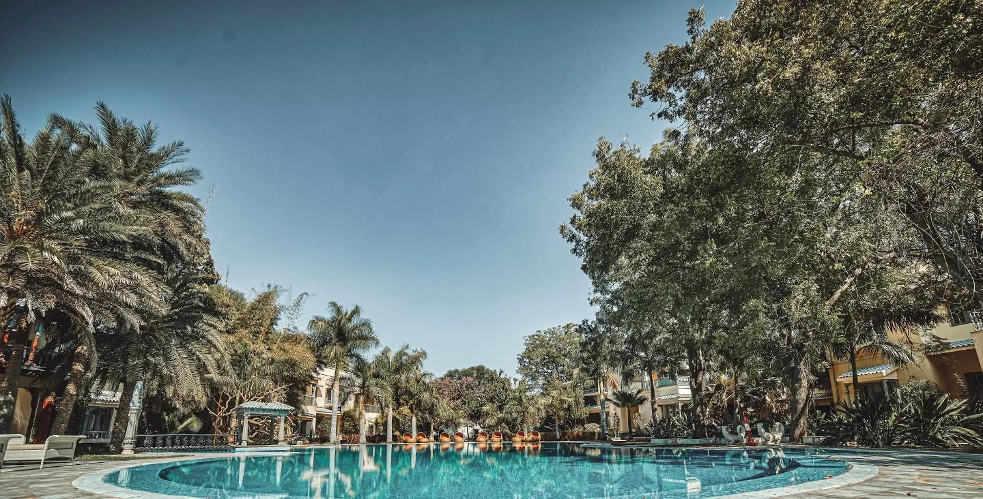 ***** Hotel The Royal Retreat Resort & Spa Udaipur India