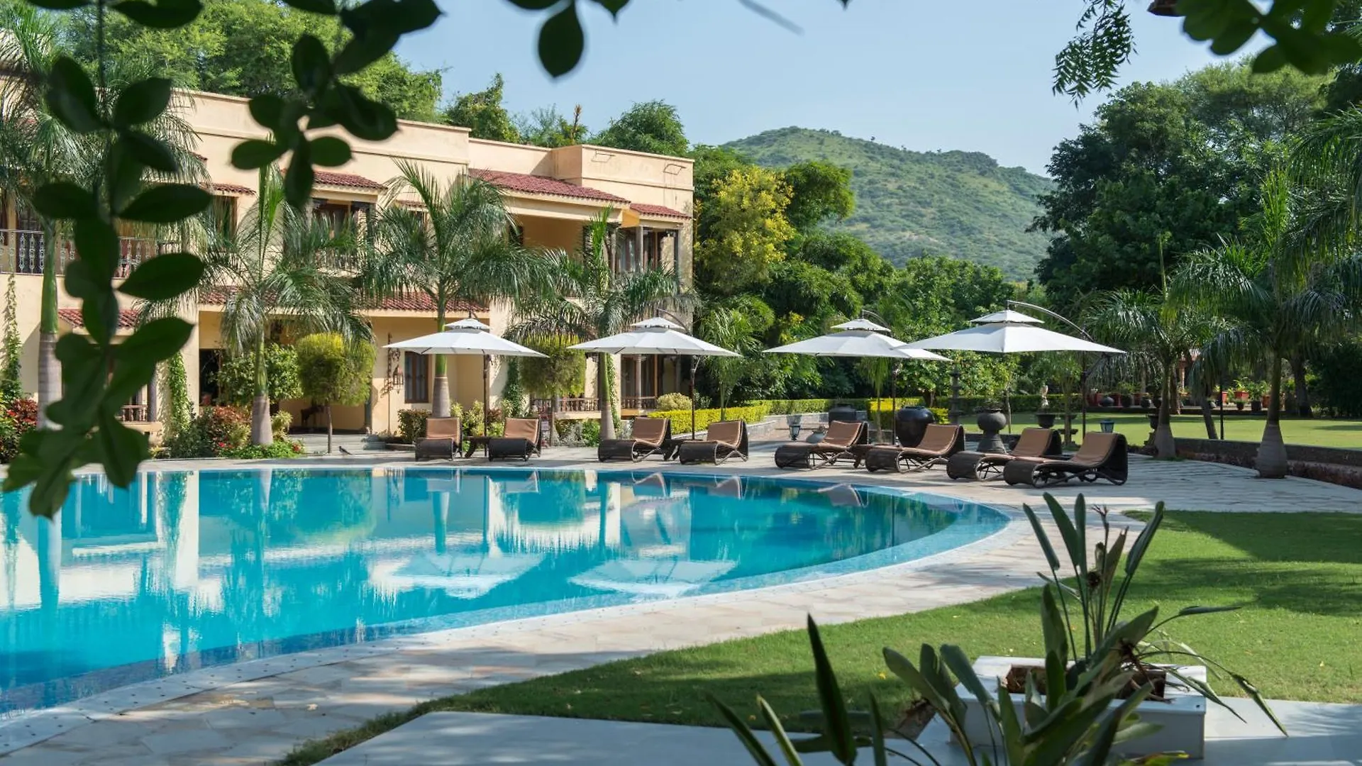 ***** Hotel The Royal Retreat Resort & Spa Udaipur India