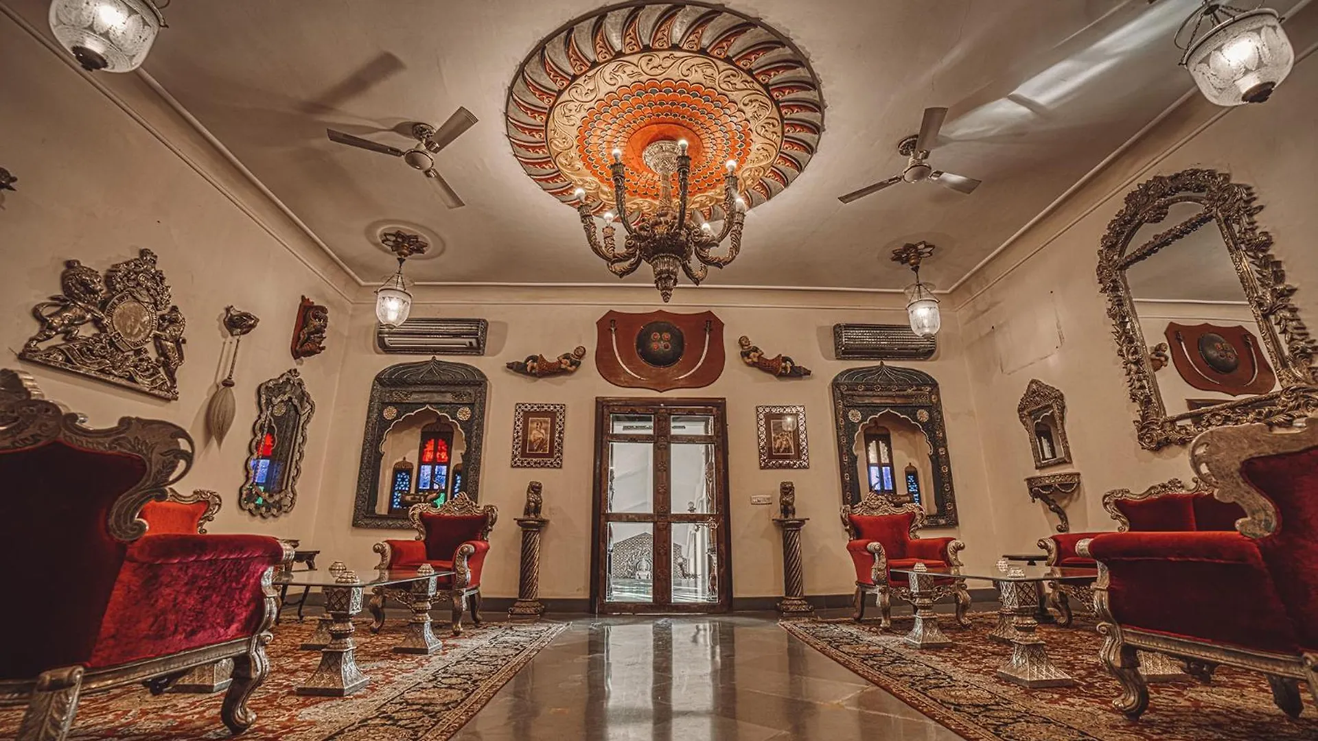 The Royal Retreat Resort & Spa Udaipur 5*,  India